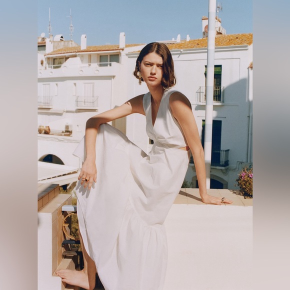 Mango Knot dress with openings - Picture 7 of 8